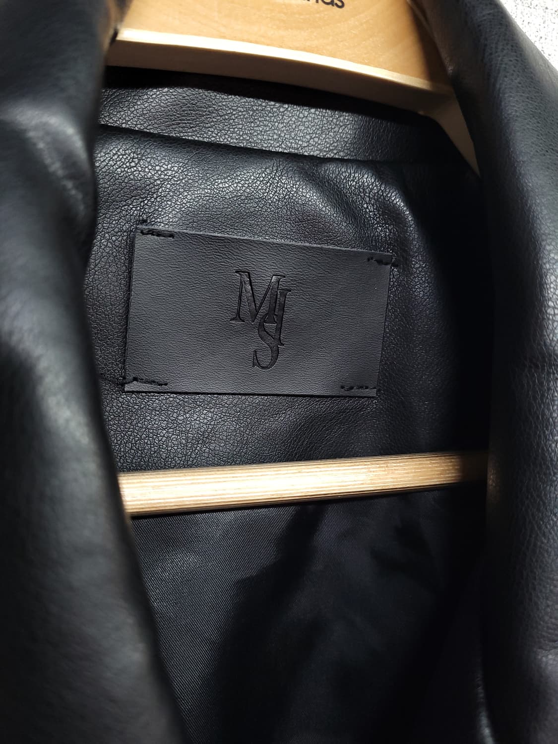 무드인사이드 투웨이 비건 레더 자켓 상품이미지4