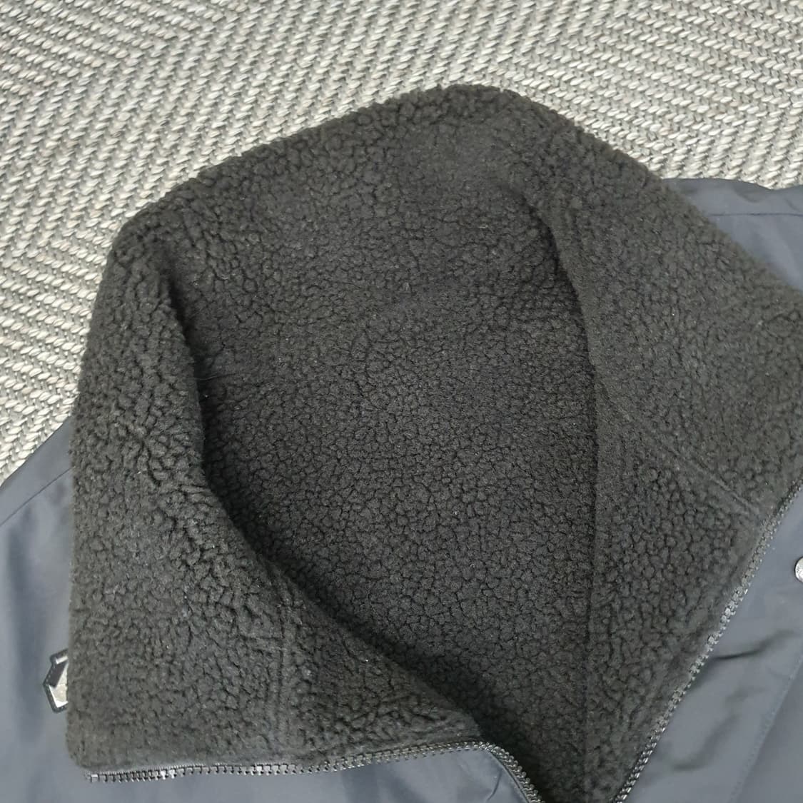 데상트 리버시블 벤치 양면 코트 자켓 남자105 상품이미지3