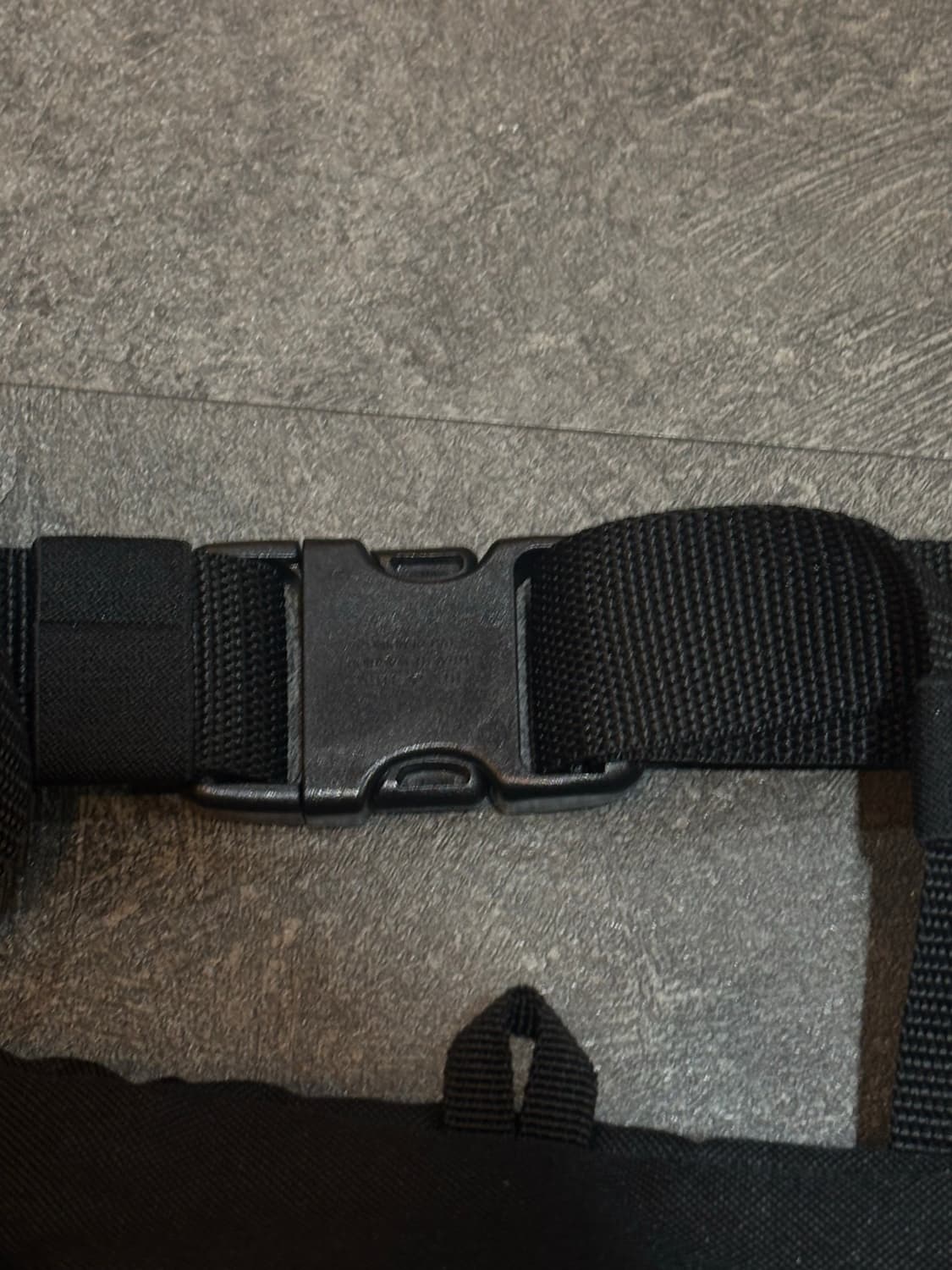 칼하트 힙색 크로스백 가방  상품이미지5