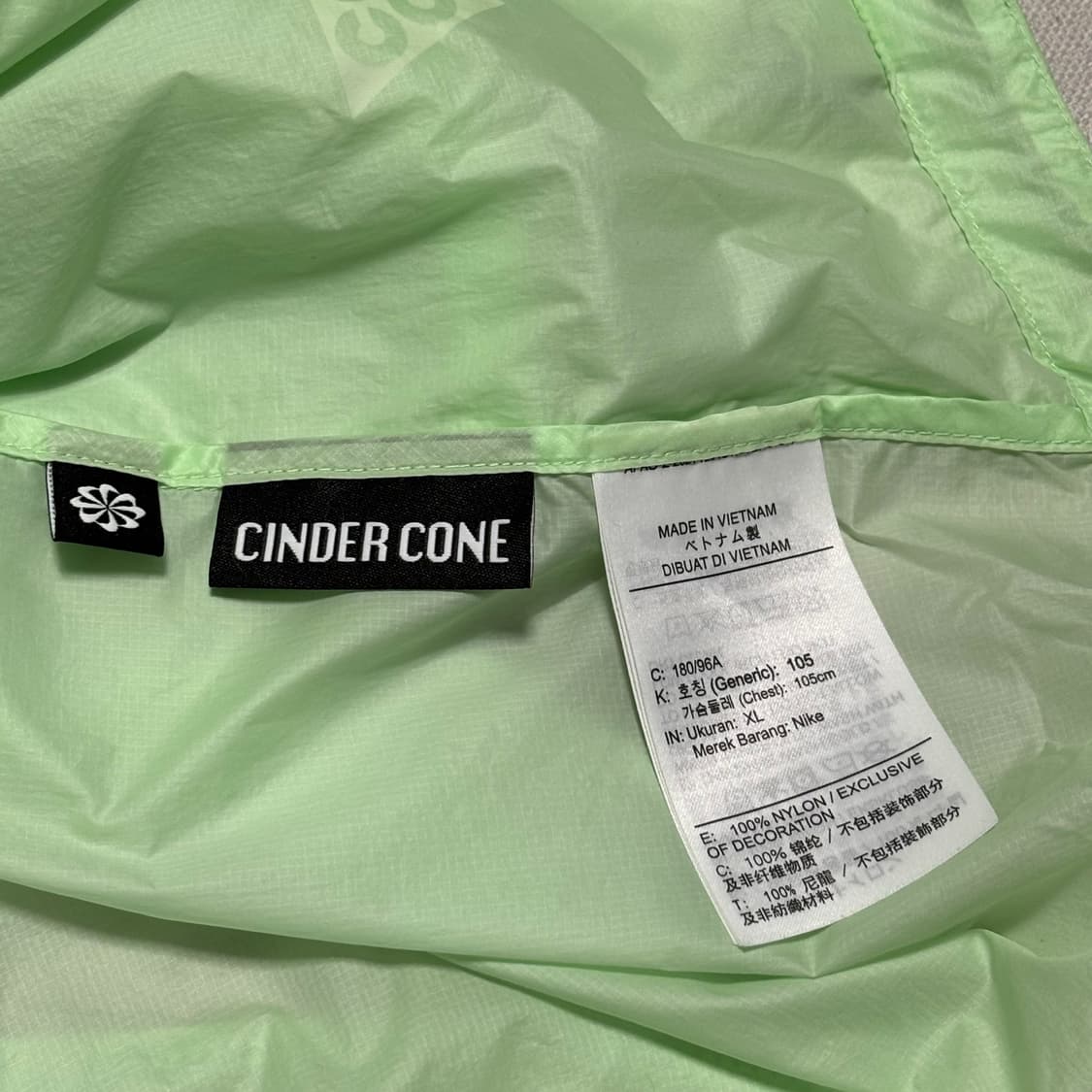 XL 나이키 ACG 신더콘 바람막이 상품이미지5