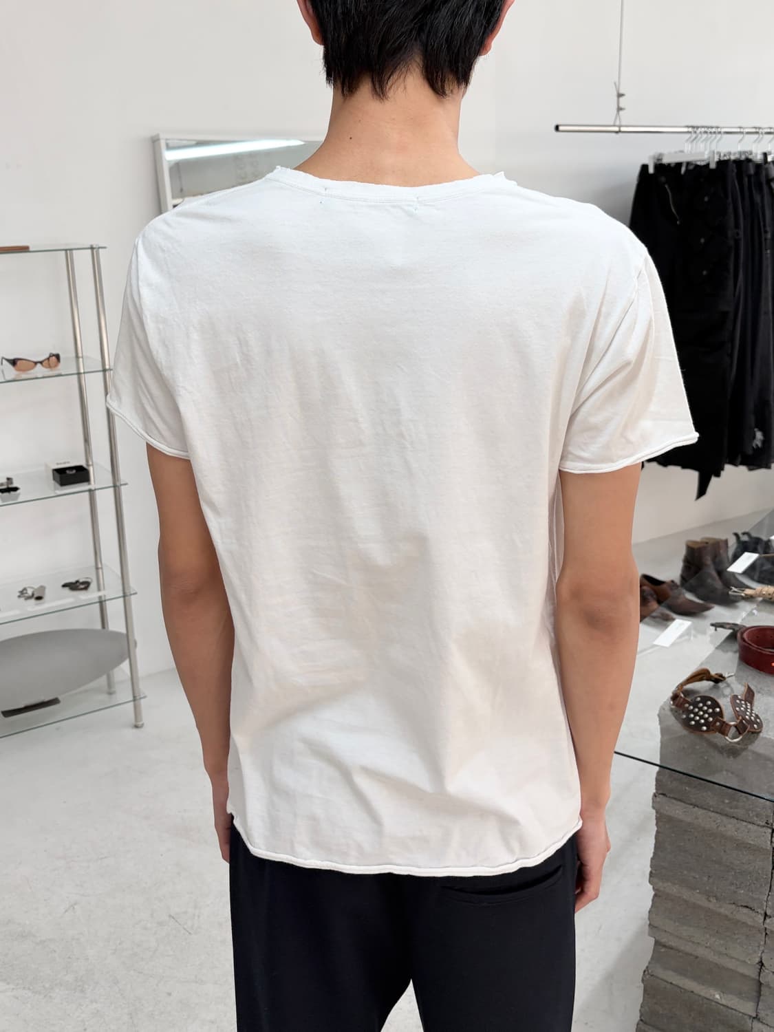 언리얼에이지 라운드 그래픽 티셔츠 상품이미지2