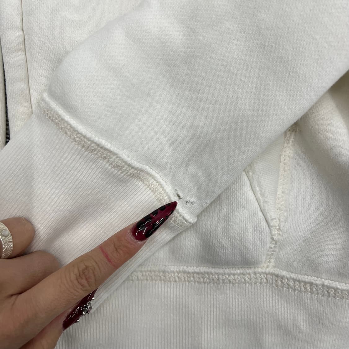 홀리스터 화이트 후드집업 상품이미지4