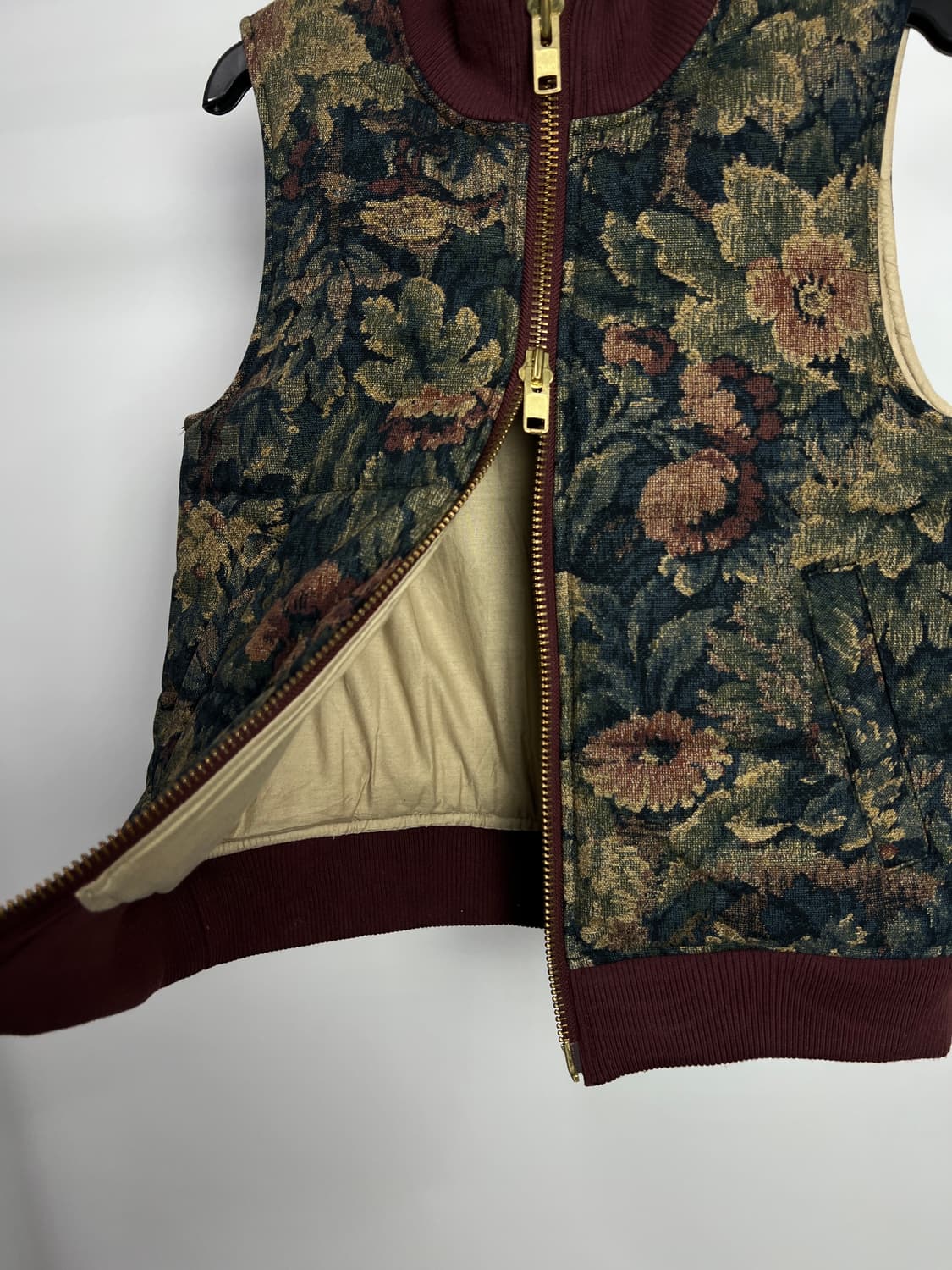 LOIS CRAYON 패턴 집업 베스트  상품이미지4