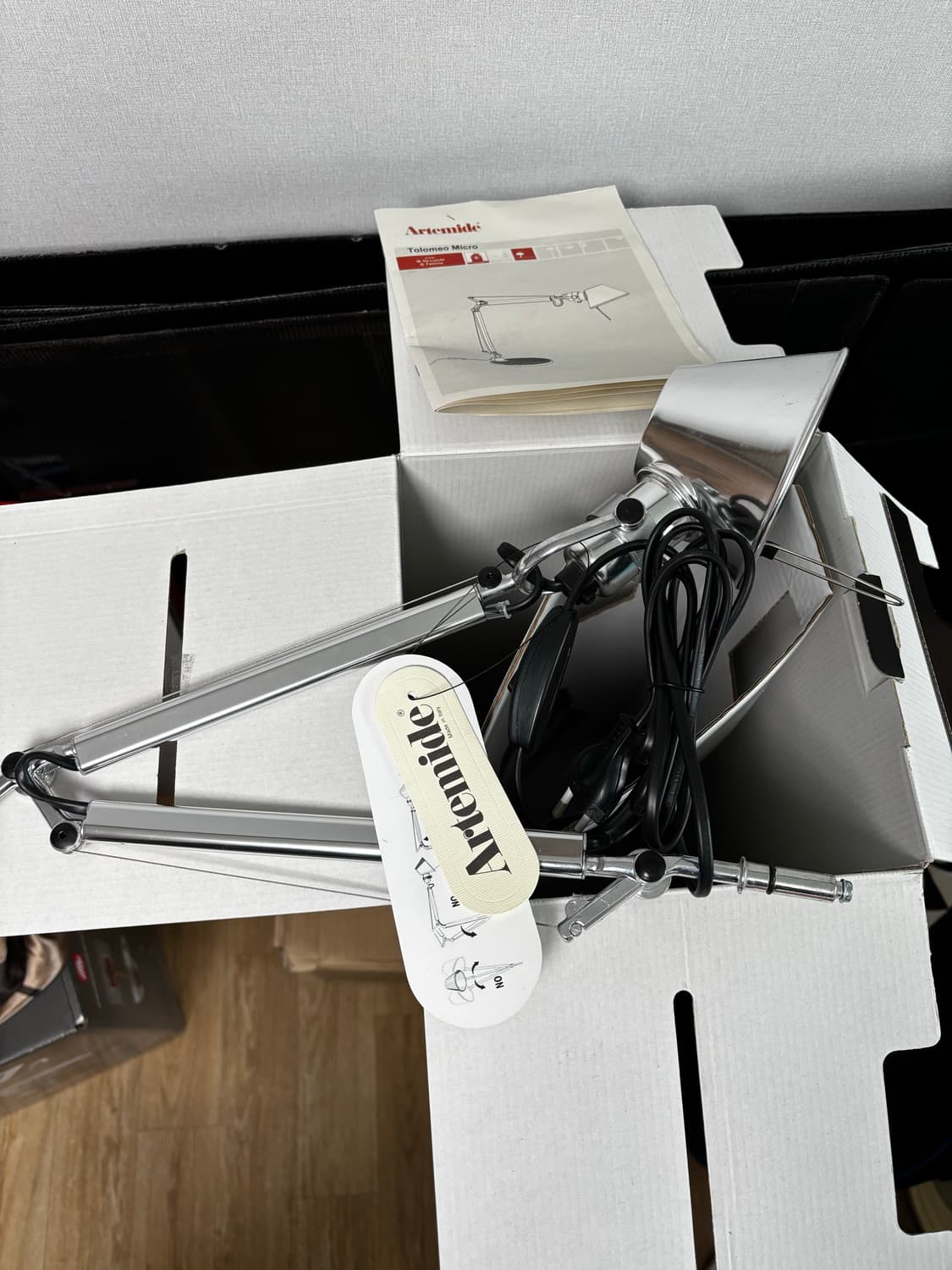 아르떼미데 톨로메오 마이크로 상품이미지3