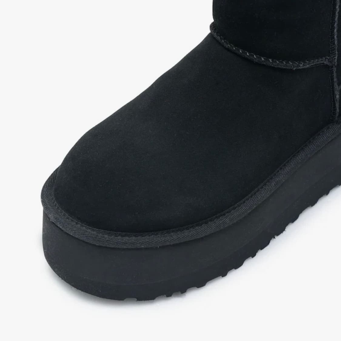 [240] 어그 클래식 미니 플랫폼 부츠 블랙 상품이미지4