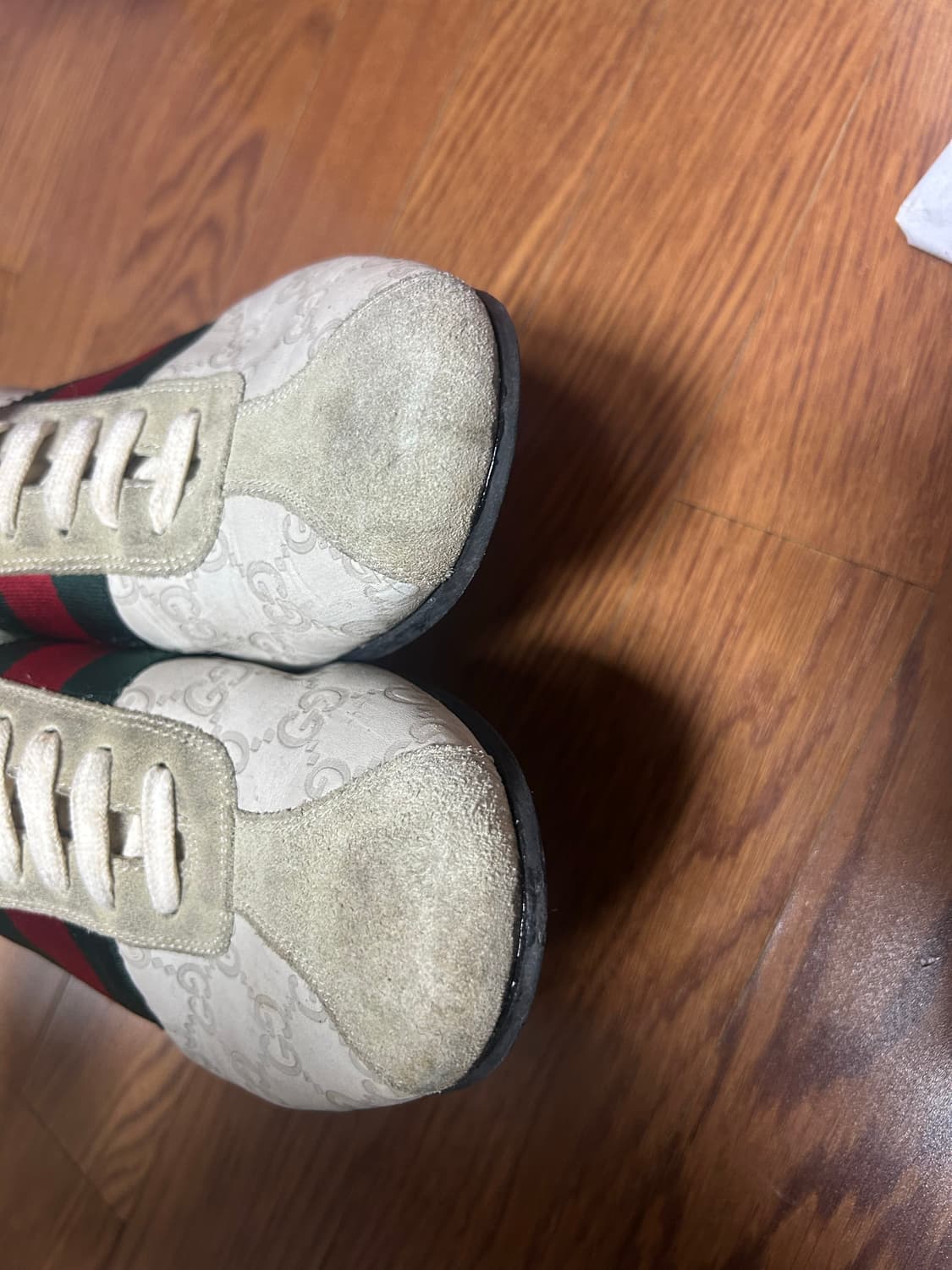 구찌 삼선 스니커즈 정품 상품이미지10