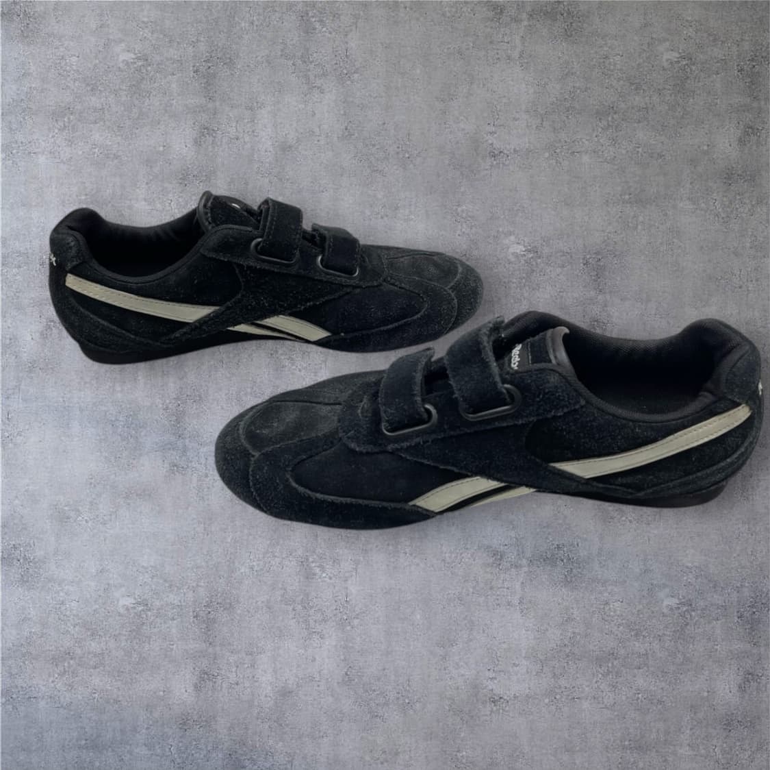 리복 Reebok 블랙 스웨이드 벨크로 스니커즈 240 상품이미지2