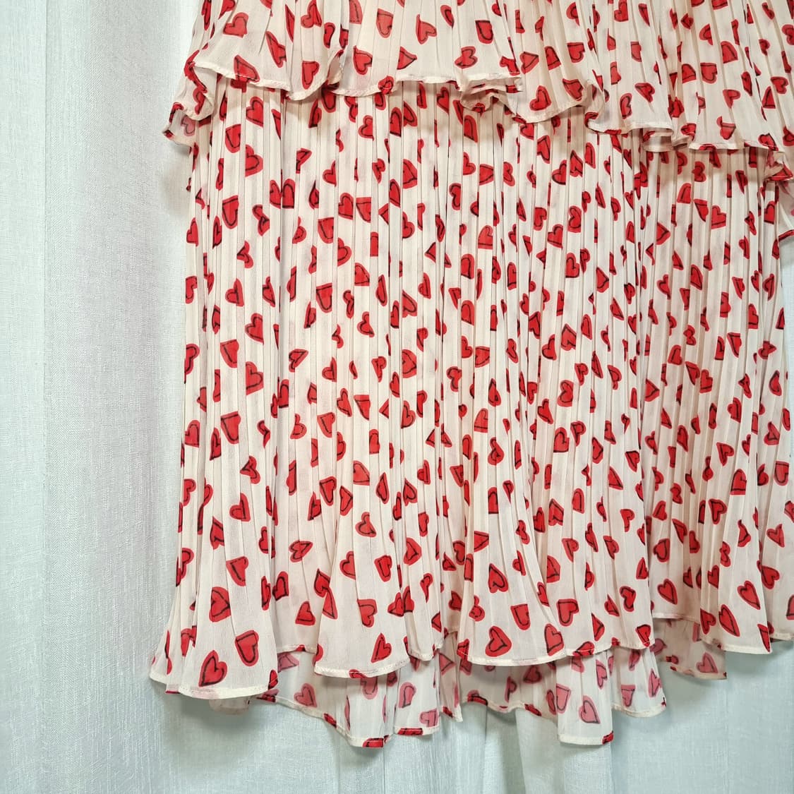 쥬시꾸뛰르 프릴 3단 캉캉 스커트 치마 (25인치/표기55) 상태완벽 상품이미지4