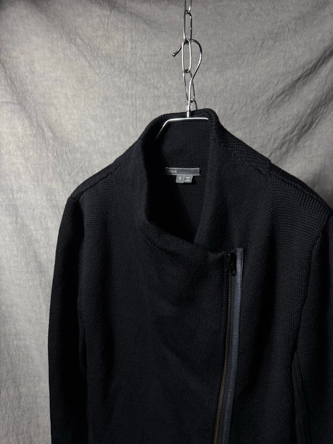 Vince Asymmetric Zip Knit Jacket  상품이미지3