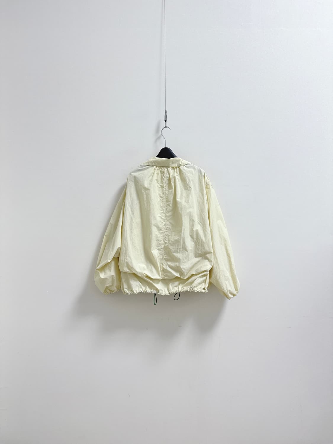 엔오르 바스락 볼륨슬리브 오버사이즈 집업 점퍼 상품이미지10