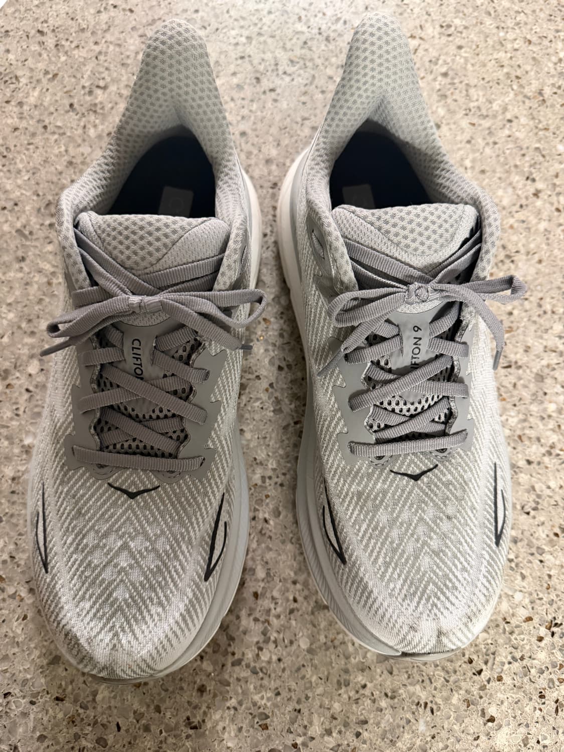 호카 클리프톤 9 와이드 미스트 블랙 275 상품이미지4