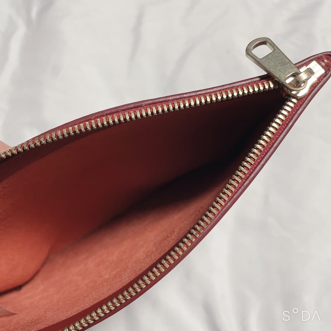 아페쎄 클러치백 레드 상품이미지5
