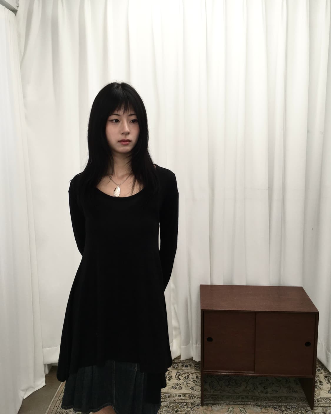 블랙 플레어 롱슬리브 상품이미지1