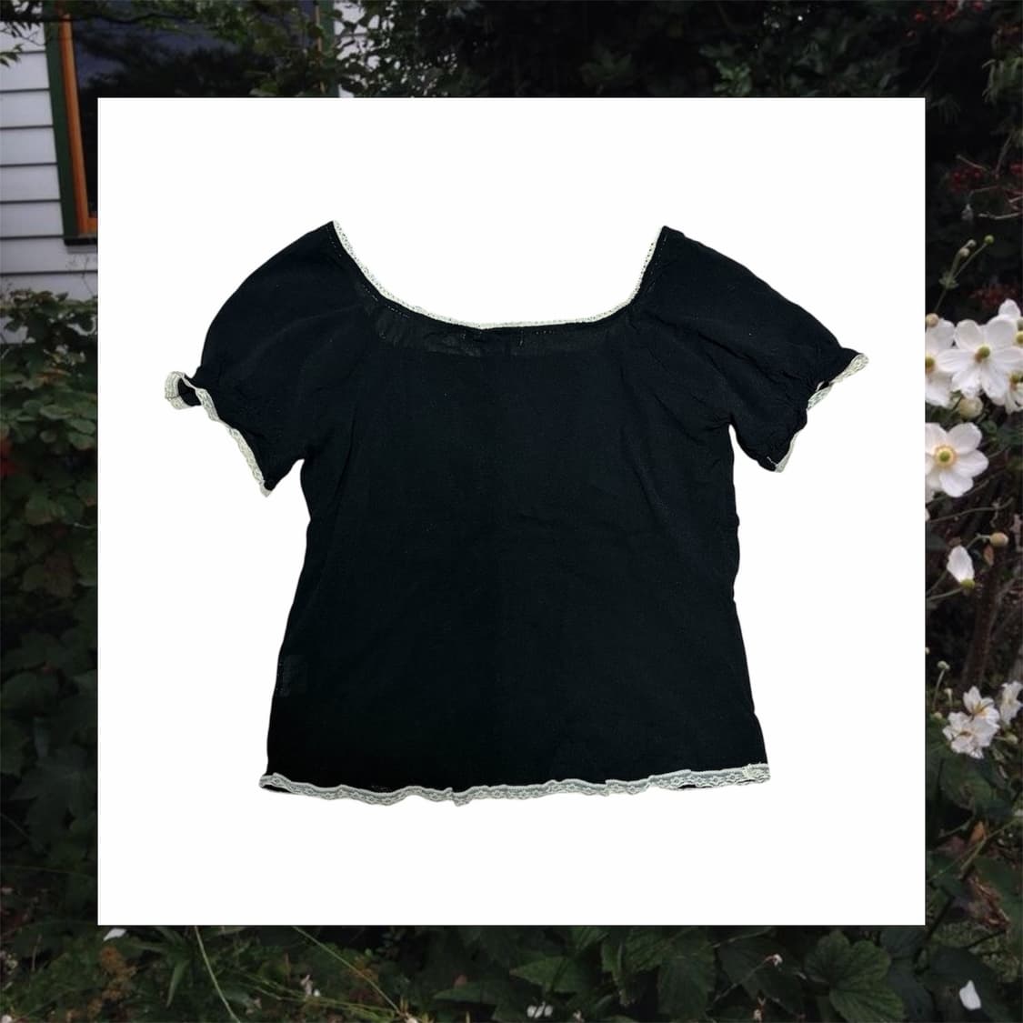 스퀘어넥 프릴 블라우스 상품이미지2