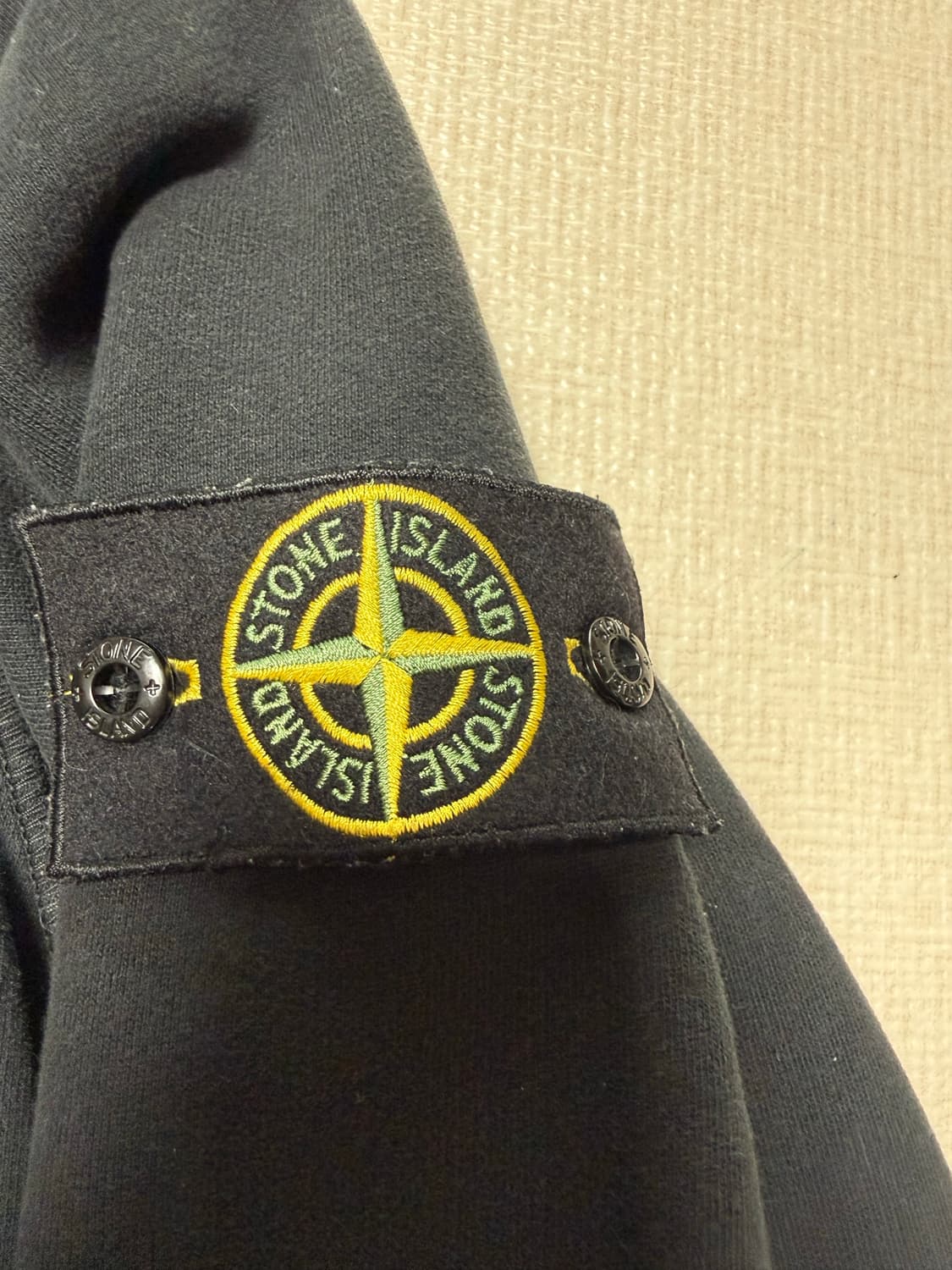 [XXL]스톤아일랜드 맨투맨 22FW 상품이미지2