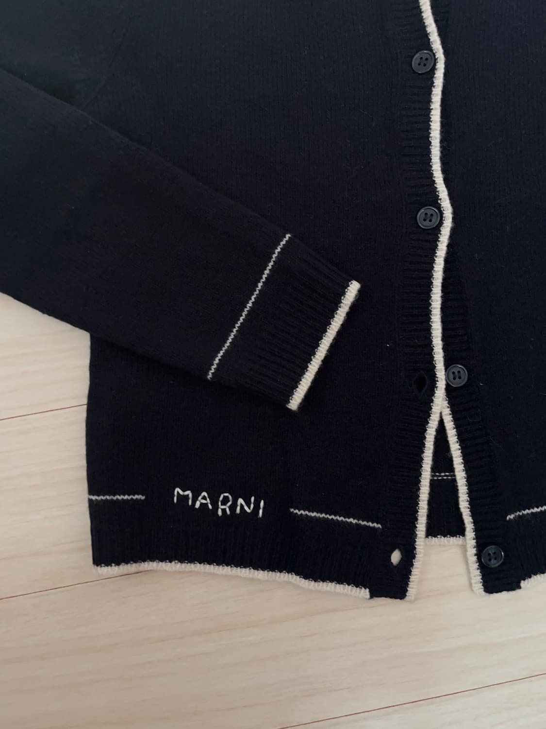 마르니 스티치 가디건 상품이미지3