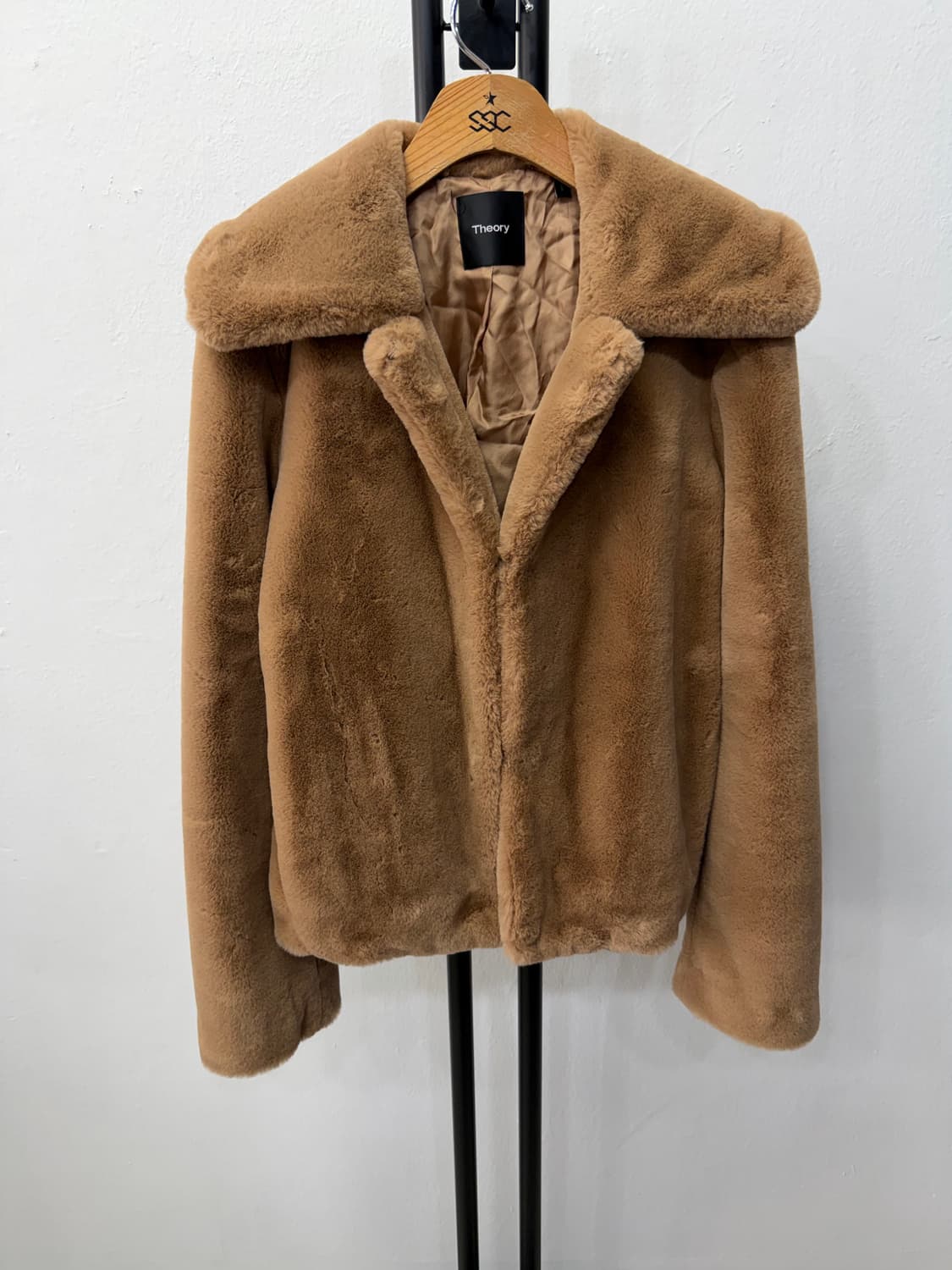 정품) Theory 띠어리 브라운 퍼 자켓 M 상품이미지1