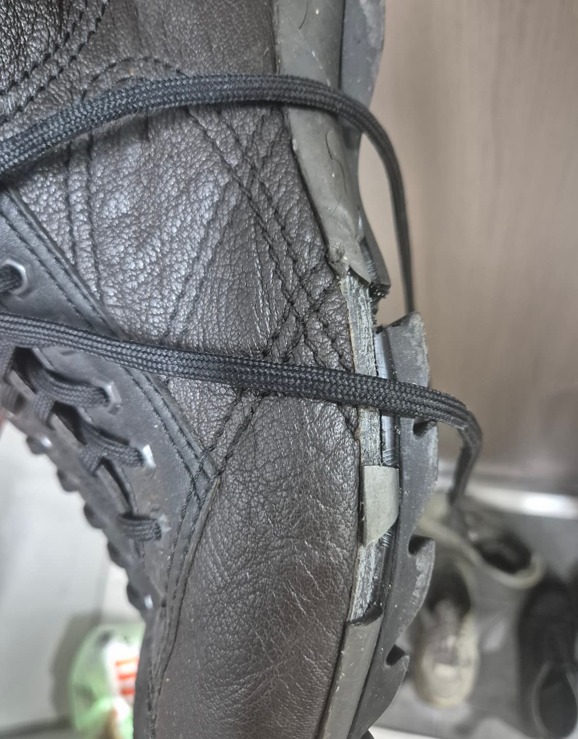 프라다 스포츠 하이킹 부츠 상품이미지4