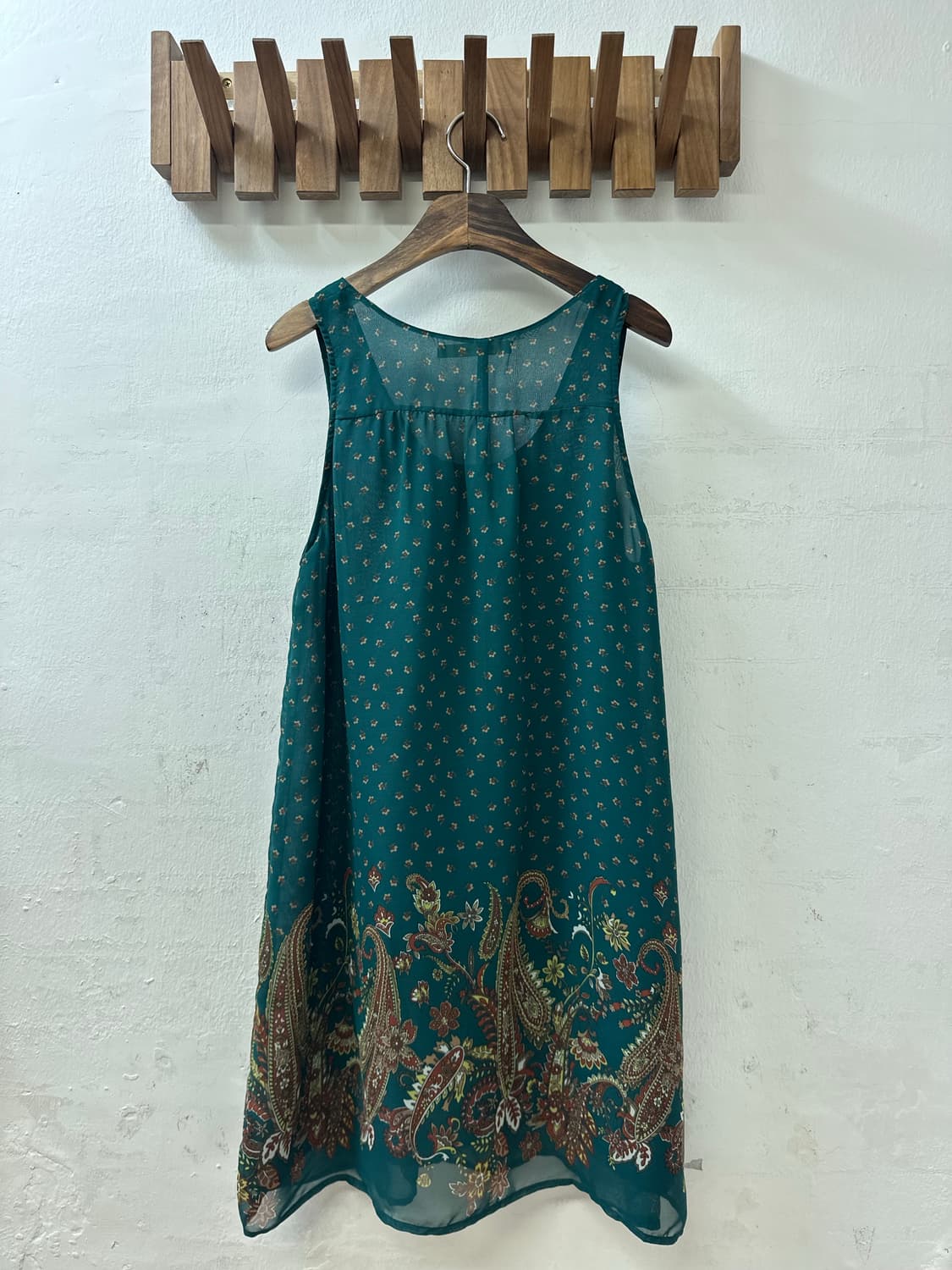 일본빈티지 딥그린 페이즐리 보더 플로럴 패턴 핀턱 슬리브리스 원피스 상품이미지7