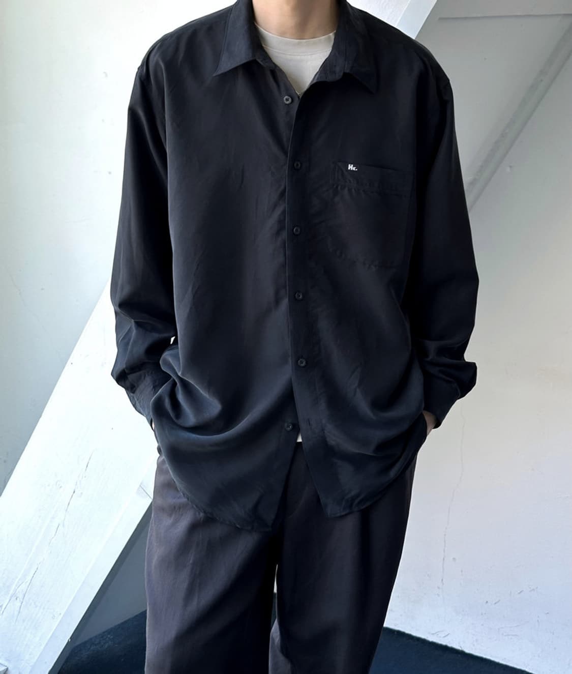 Silky fabric design blouse shirt 상품이미지7