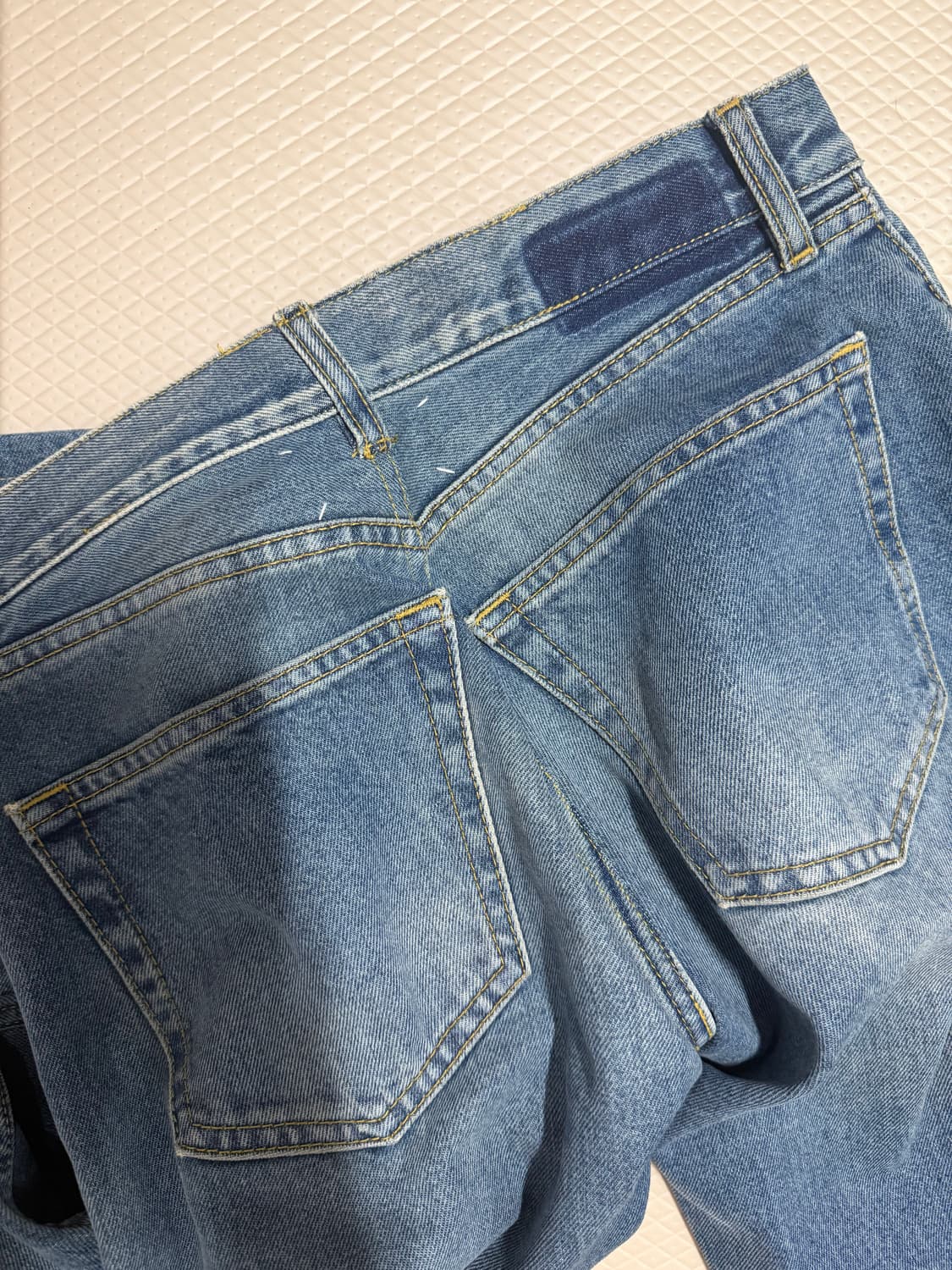 마르지엘라 백 스티치 데님팬츠 상품이미지1