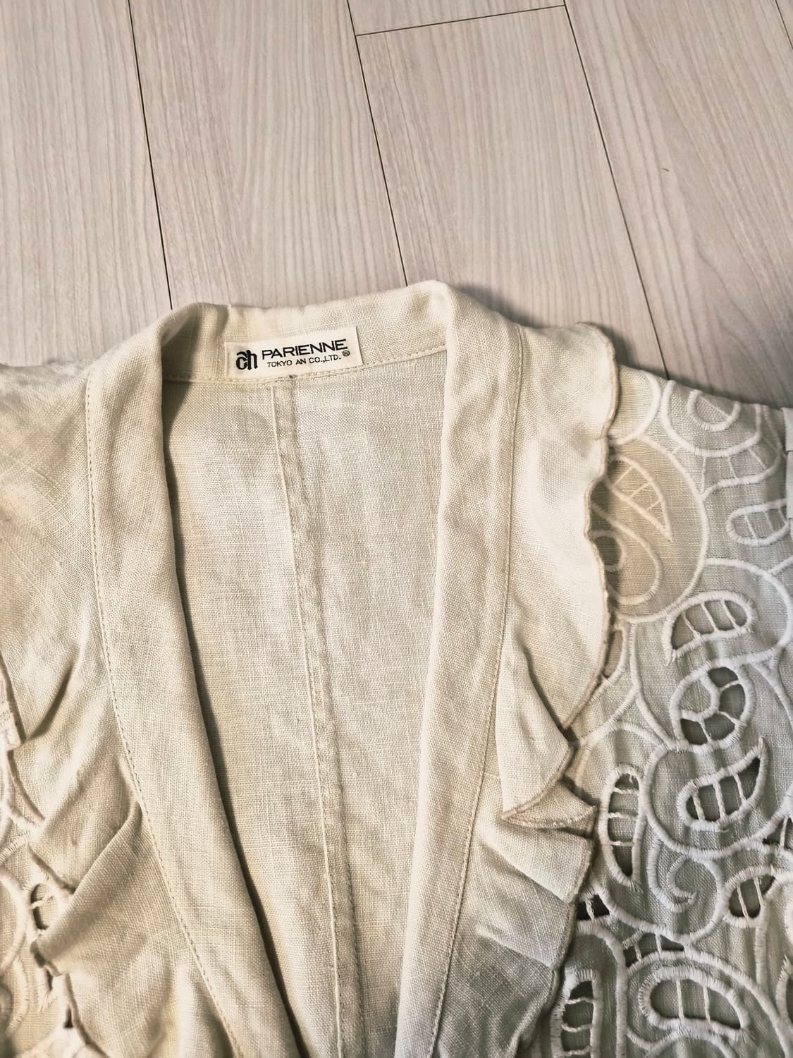 일본 빈티지 파리엔느(Parienne) 아일렛 자수 린넨 자켓 상품이미지3