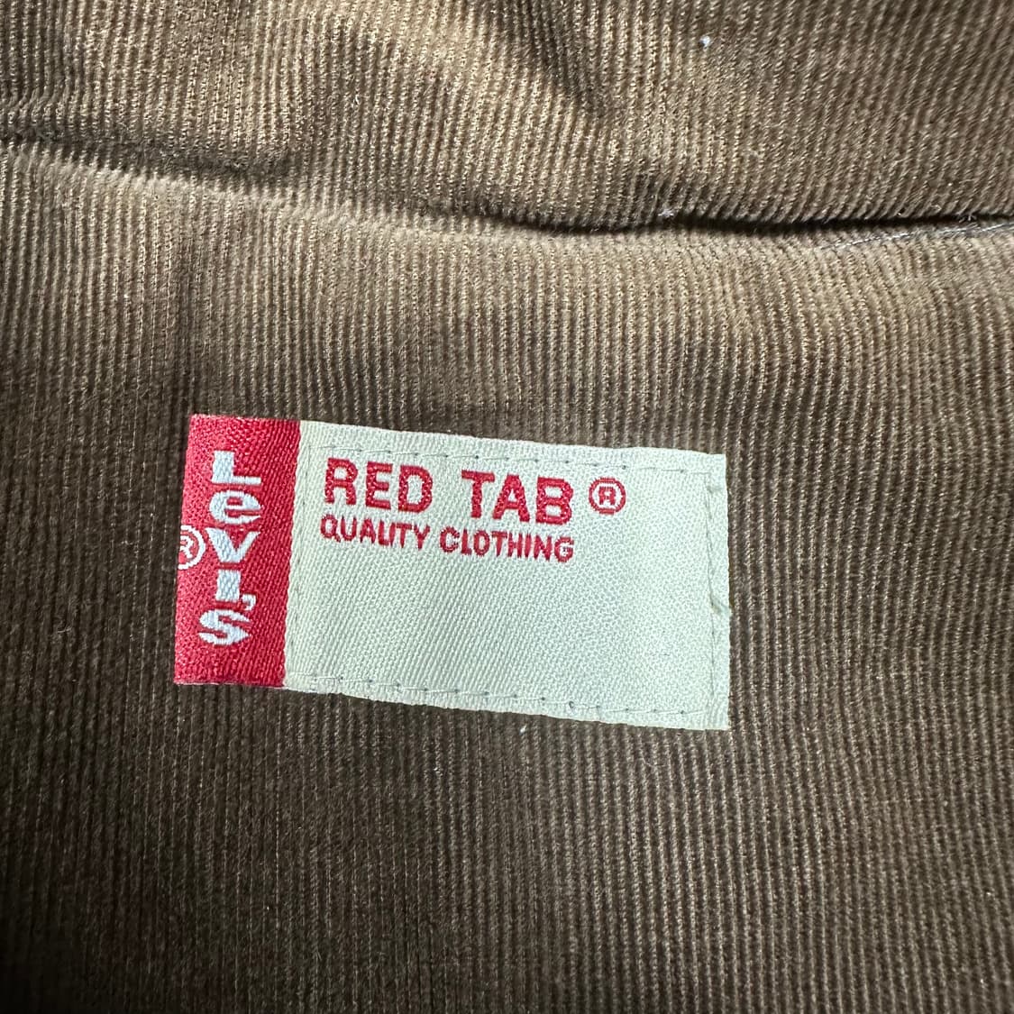 ✨ (바배) 리바이스 레드탭 퀄팅 경량 패딩 (160) 상품이미지3