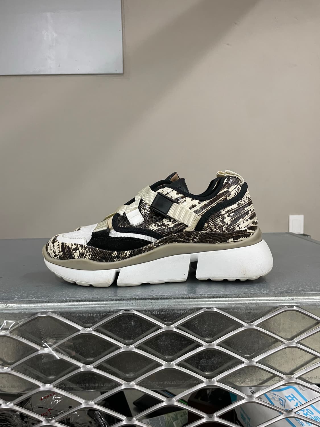 끌로에 소니 로우탑 Eu36 상품이미지1