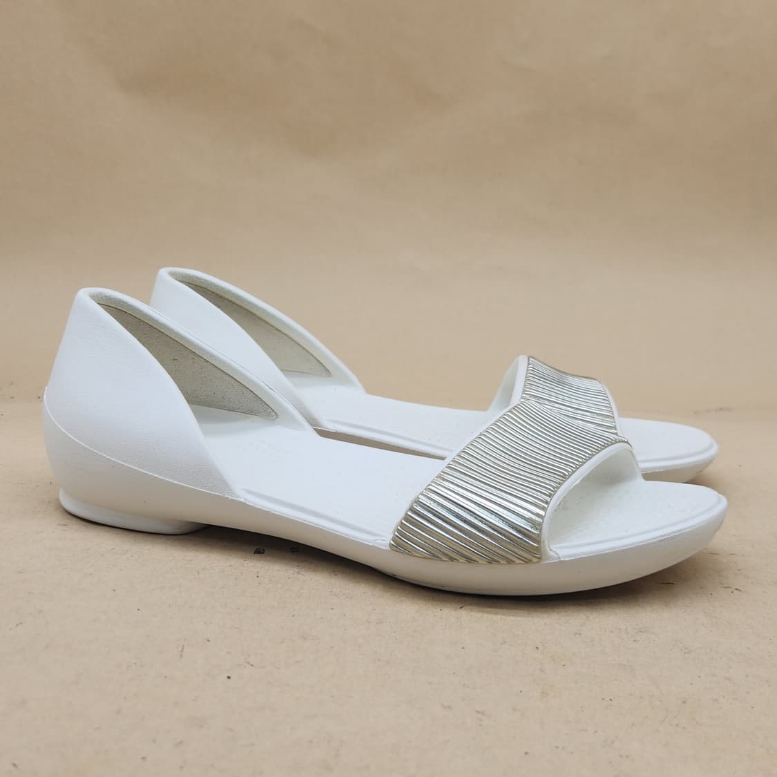 크록스 리나 여성샌들w6 230 상품이미지1