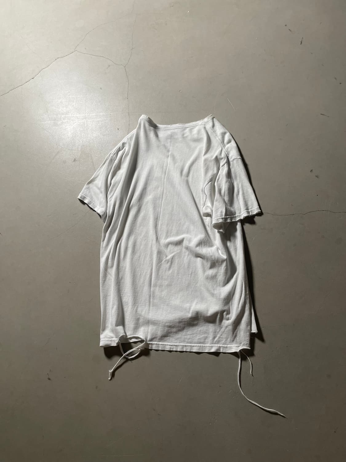 INK Inc. Vintage Graphic T-shirt 상품이미지4