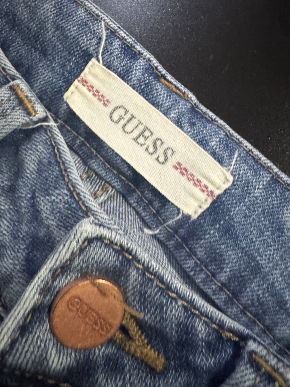 여성 게스 Guess 21년도 슬림 부츠컷 데님팬츠 25.9인치 상품이미지3