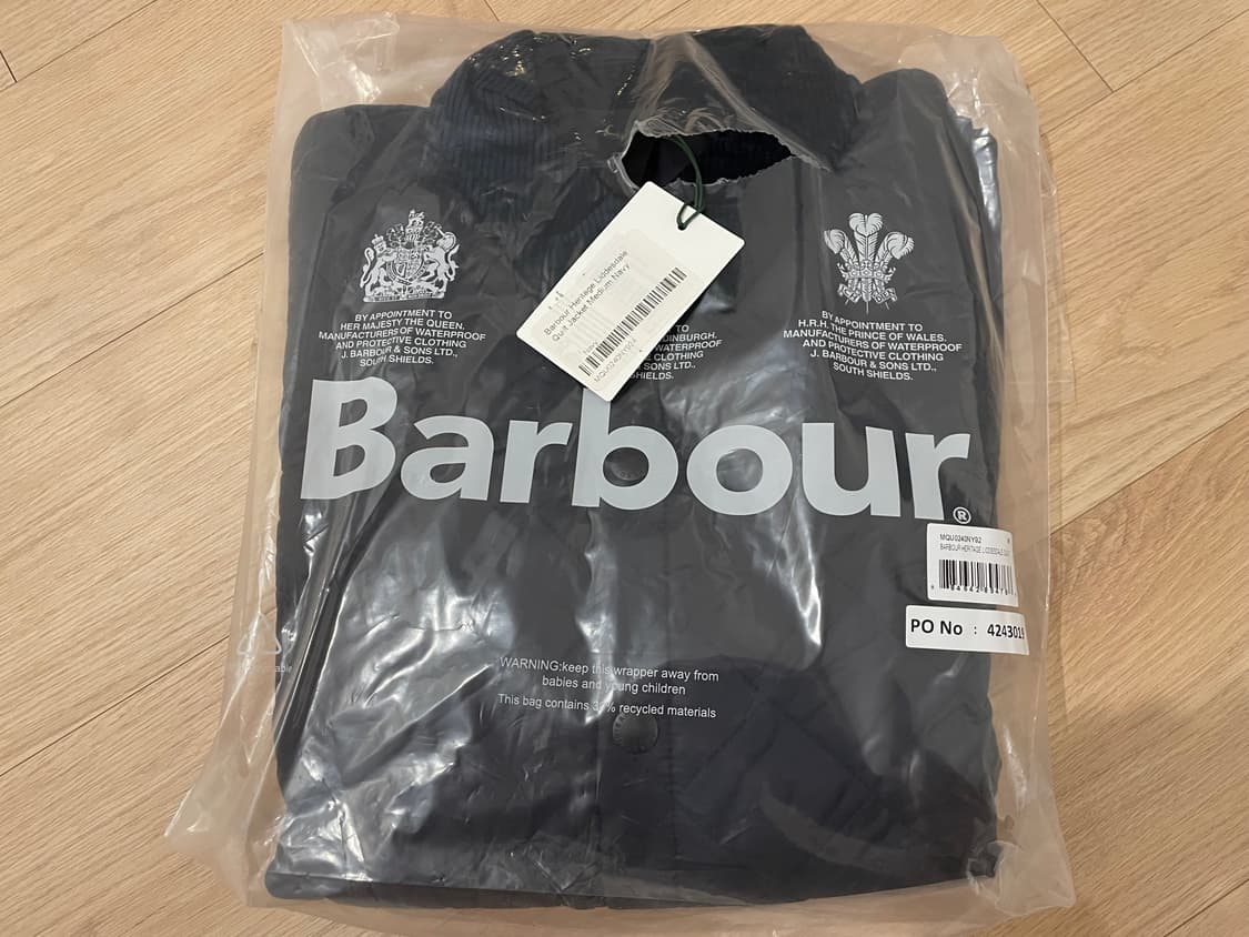 바버 Heritage Liddesdale 퀼트 자켓 네이비 M 사이즈 상품이미지1