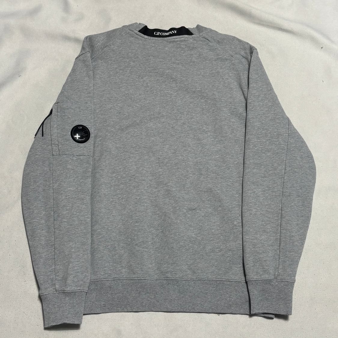 L C.P. 컴퍼니 렌즈 맨투맨 상품이미지4