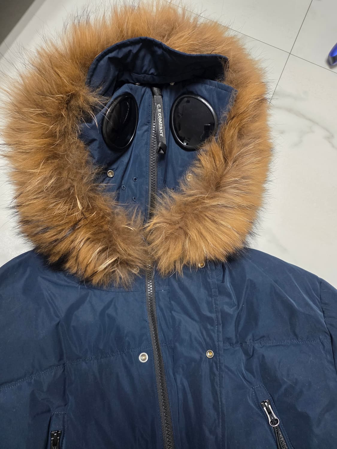 CP Company Goggle Fur Down Parka Navy 상품이미지2