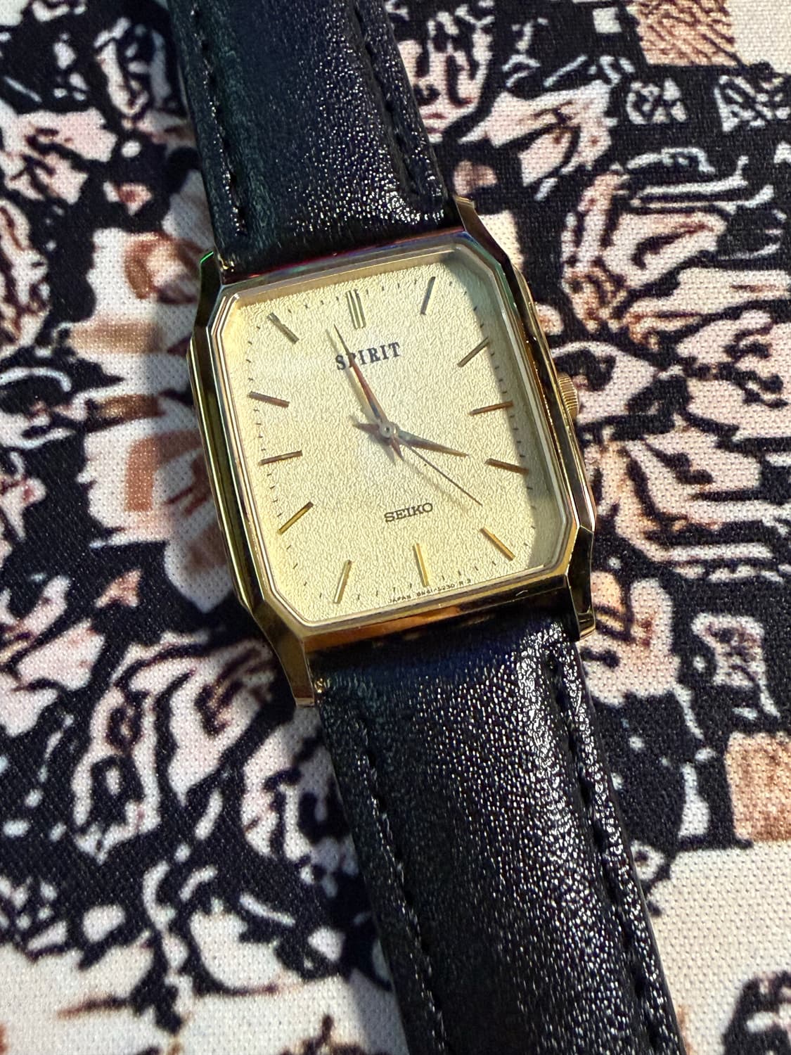 SEIKO 빈티지 쿼츠 시계 상품이미지2