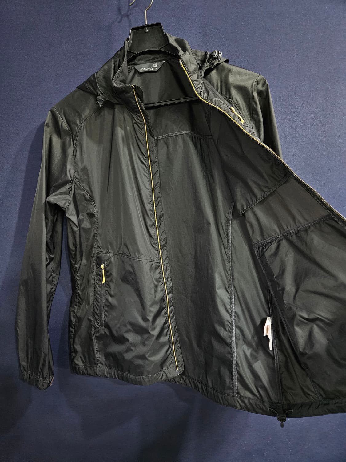 마운티아 블랙차콜 남성 105 홑겹 등산복 바람막이 자켓  상품이미지8