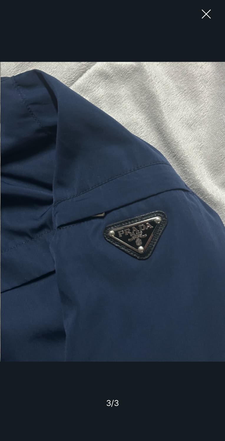 프라다 양면 바람막이 상품이미지3