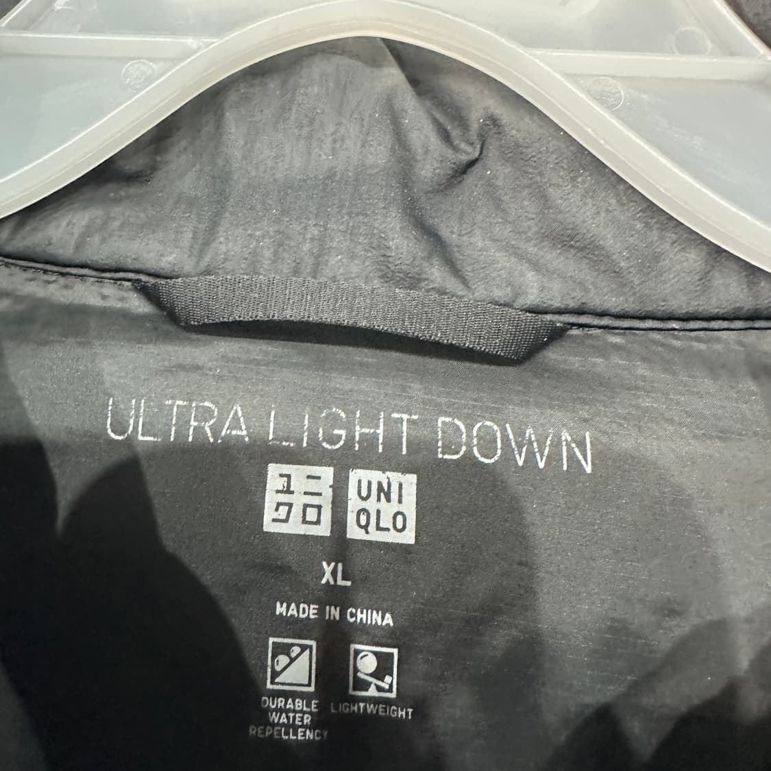 유니클로 울트라라이트다운 경량패딩 XL 상품이미지3