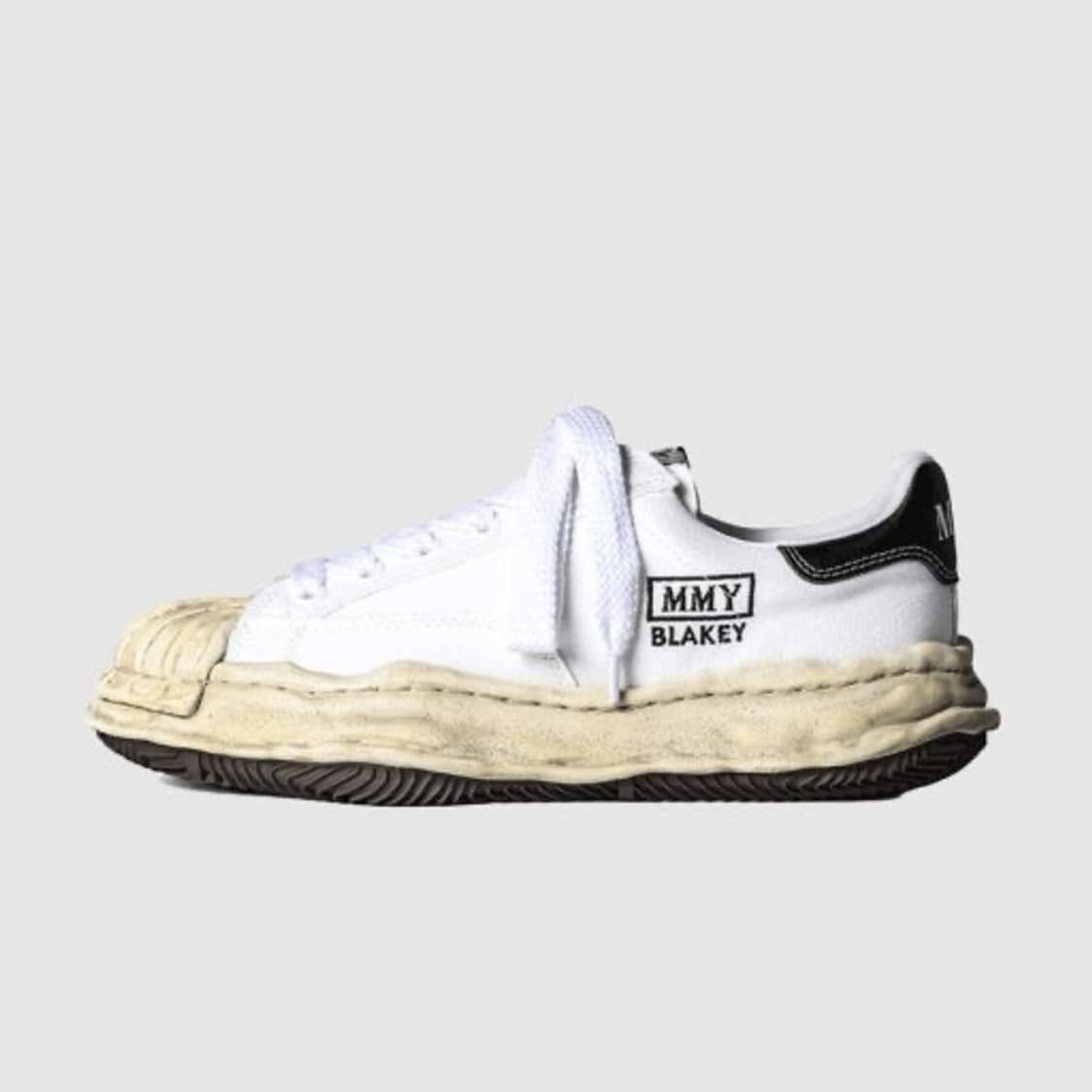 메종 미하라 야스히로 블레이키 OG 다이드 캔버스 로우탑 스니커즈 화이트 상품이미지1