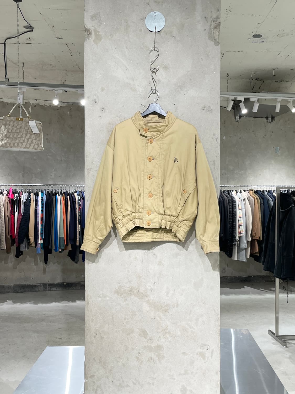 랑방 스튜디오 베이지 LS로고 멀티 버튼 자켓 상품이미지1