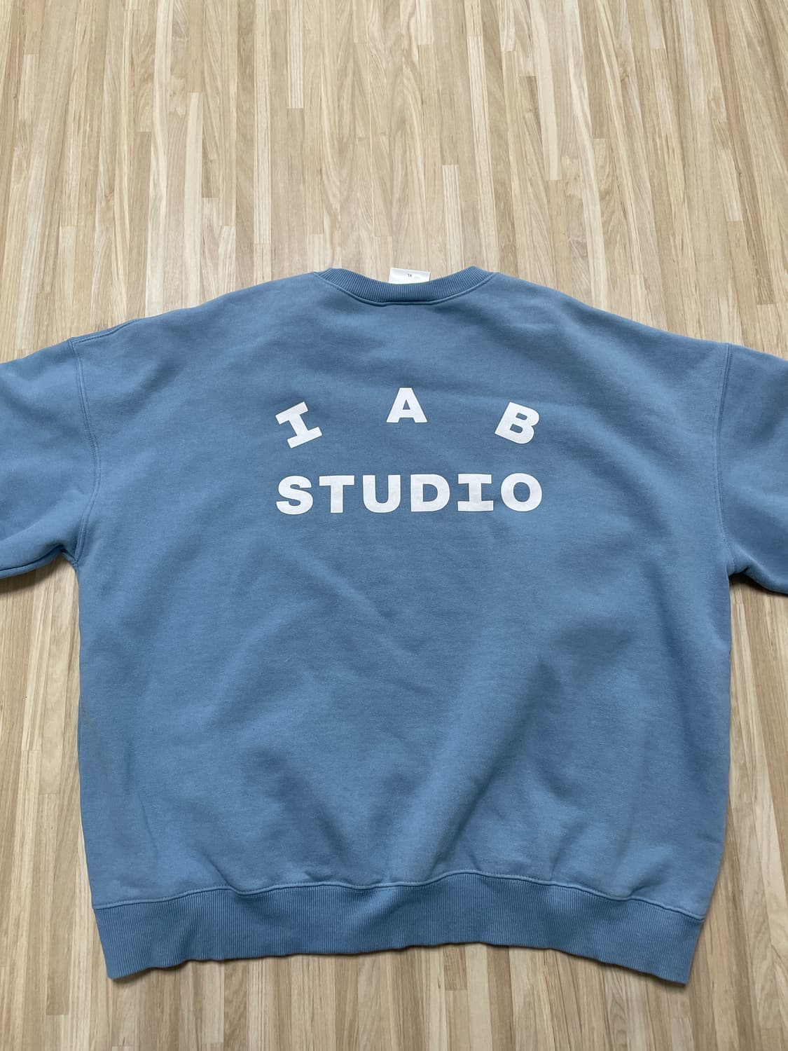 아이앱 스튜디오 맨투맨 xl 상품이미지2