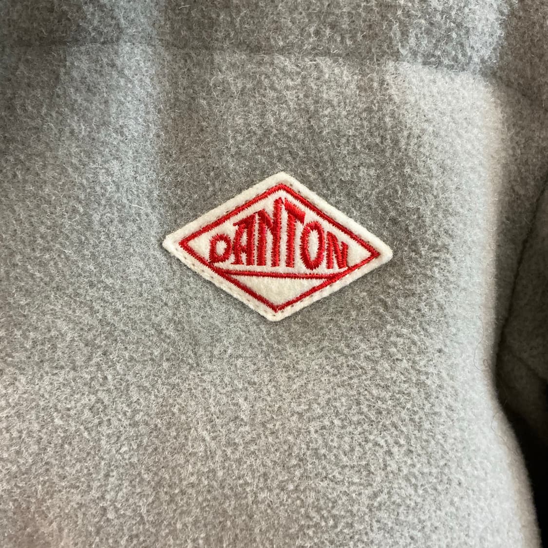 단톤X빔즈 다운자켓 상품이미지3