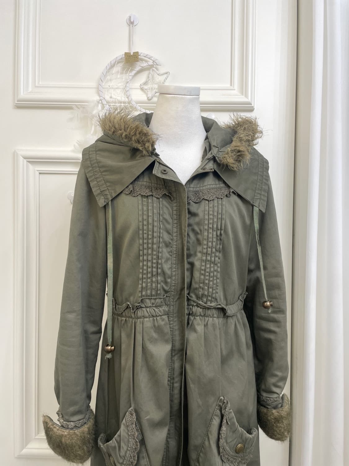 AXES FEMME khaki lace point fur hoodie 상품이미지5