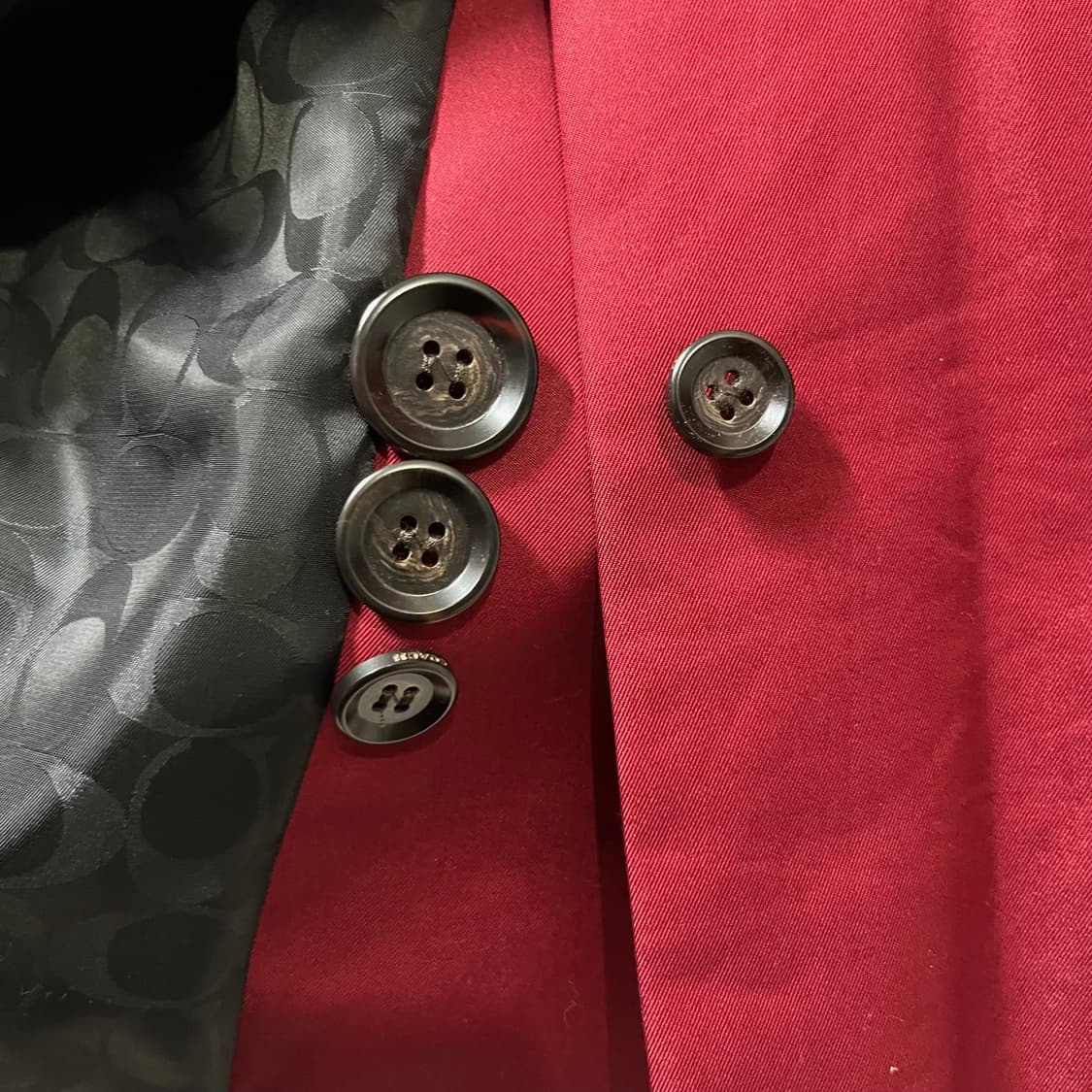 코치(Coach) 리얼 레더 로고패치 벨티드 트렌치 코트 (버건디/M) 상품이미지9