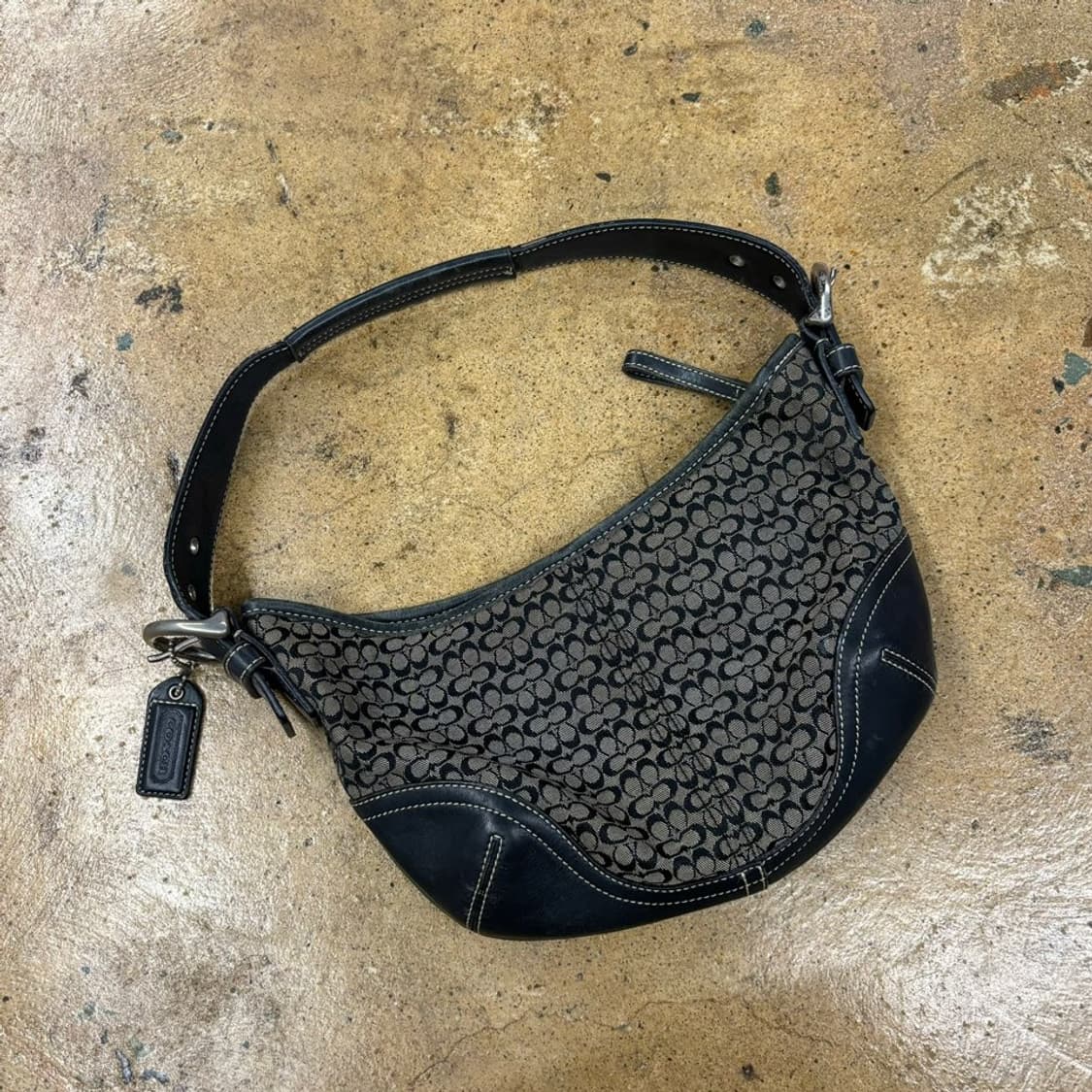 코치 올드 미니 호보백  상품이미지1