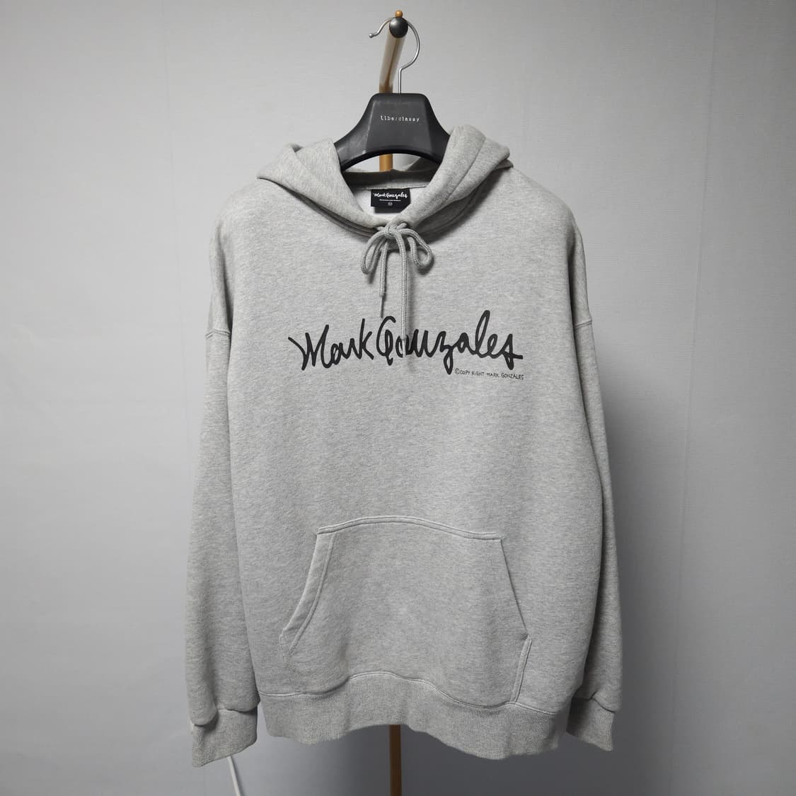 M ) 마크곤잘레스 시그니처 로고 후드티 상품이미지2