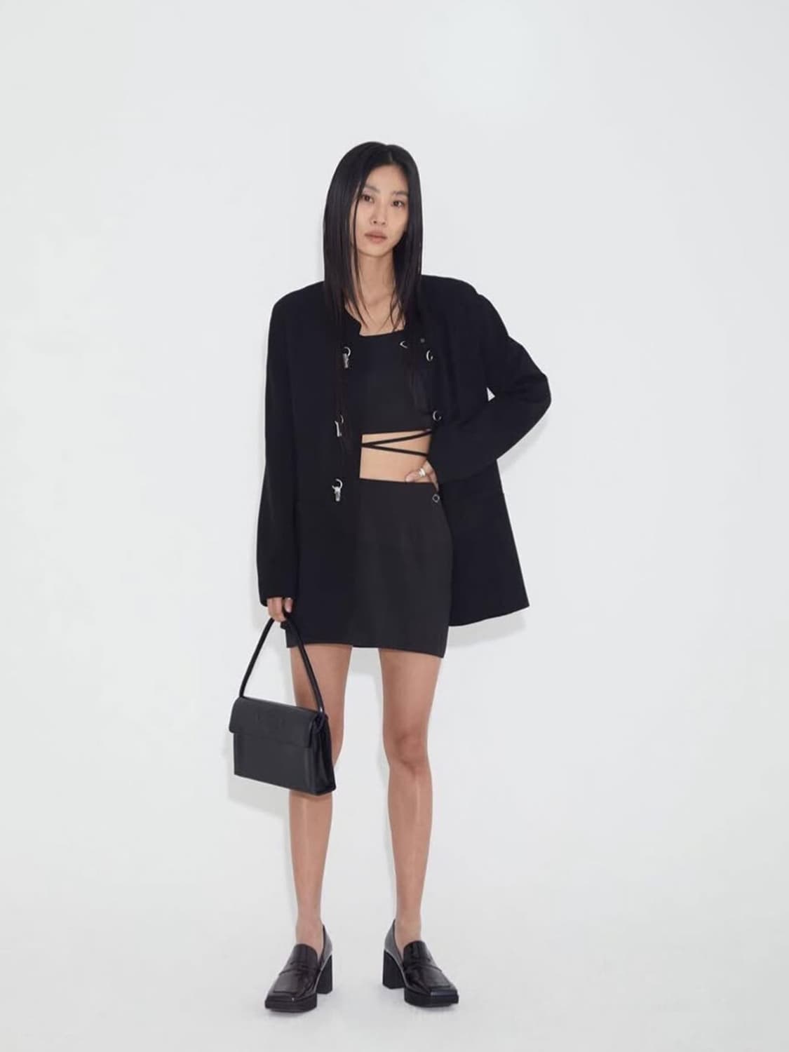 미스치프 22ss 스트랩 크롭 슬리브리스 미니 스커트 셋업 세트 상품이미지3