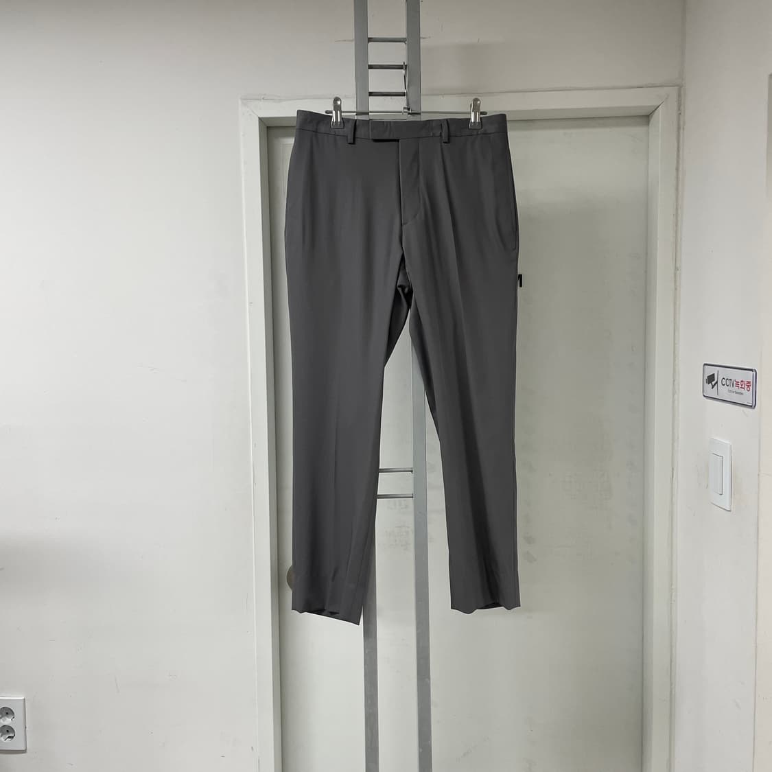 발렌티노 그레이 슬랙스 44(W) 상품이미지1