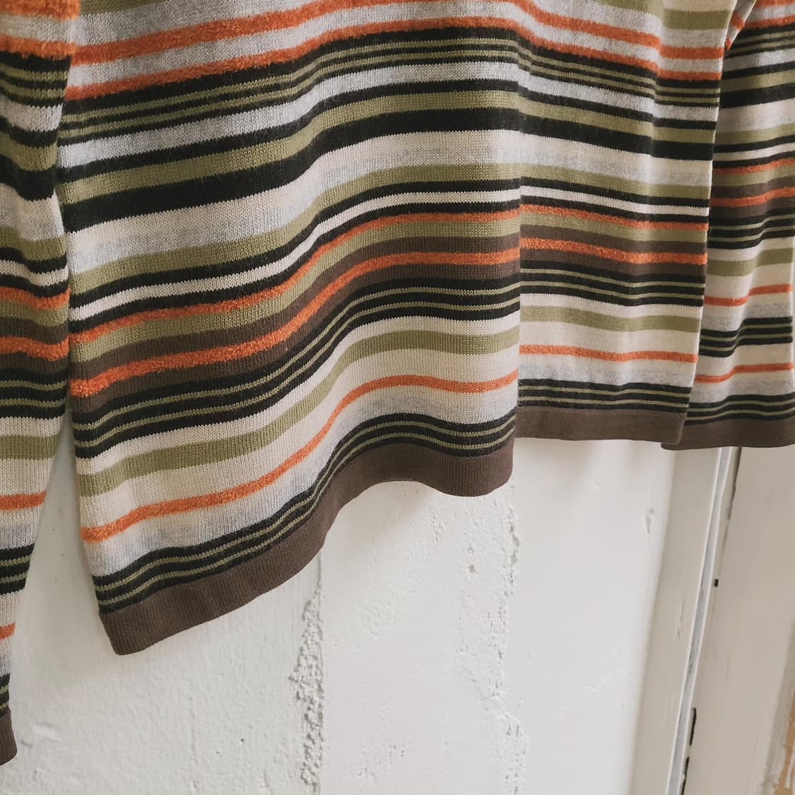 LB 스트라이프 모크넥 니트티 상품이미지5