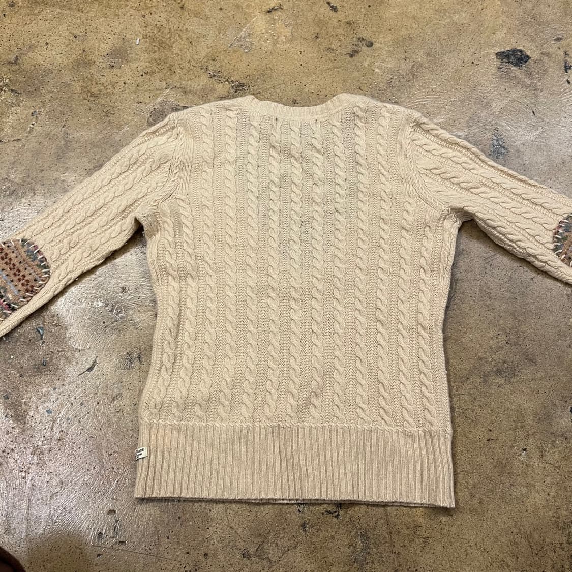 폴로 진스 컴퍼니 빈티지 베이지 브이넥 꽈배기 니트  상품이미지4